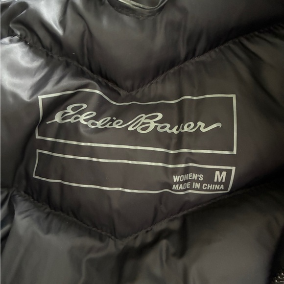 Women’s Chevron Hooded Down Parka - Picture 6 of 7